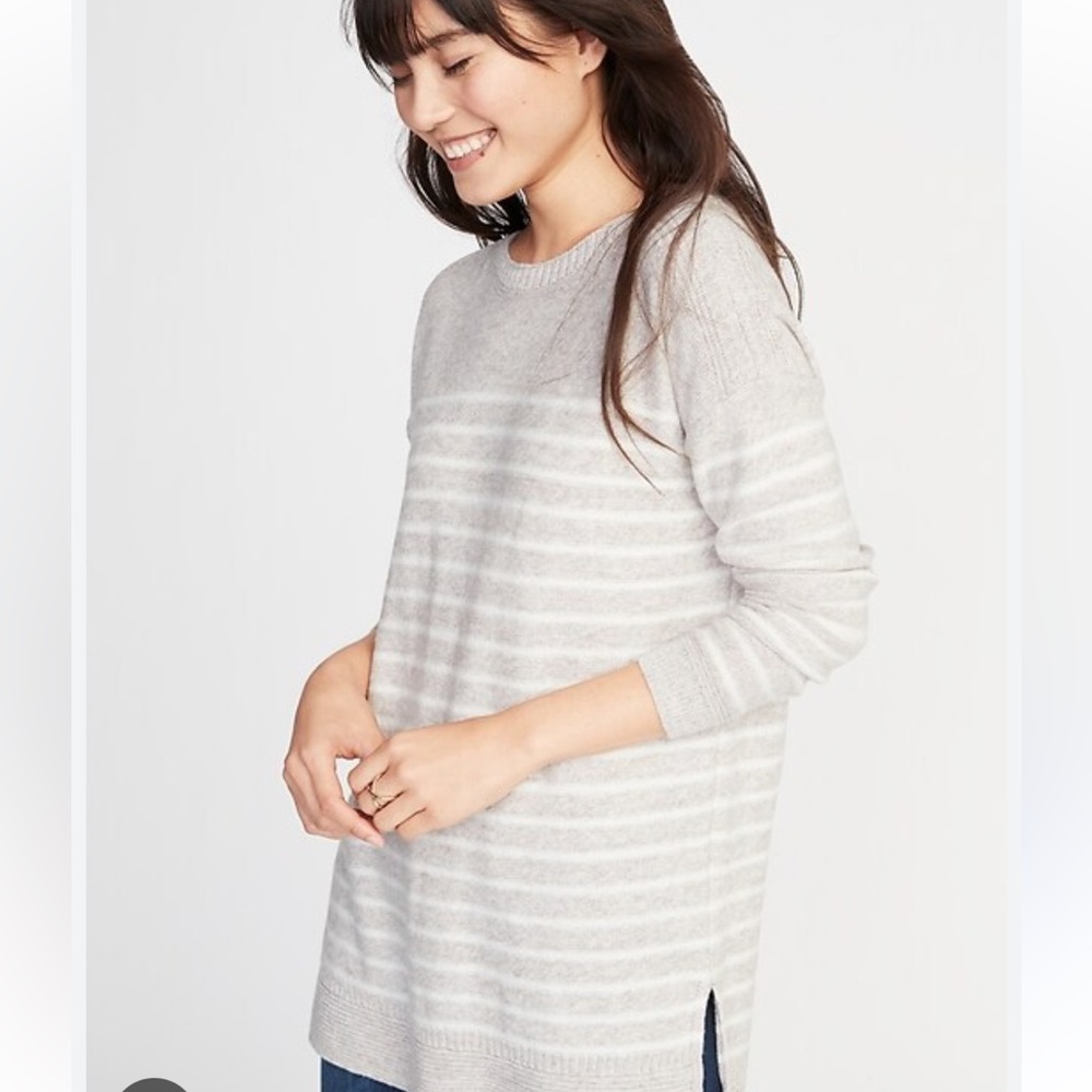 Boat neck sweater
